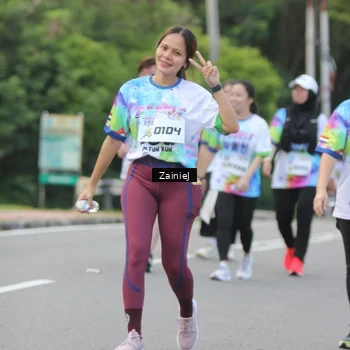 Runner Photo 8424759