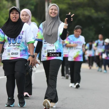 Runner Photo 8424760