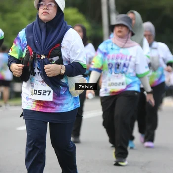 Runner Photo 8424772