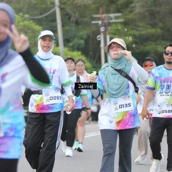 Runner Photo 8424791