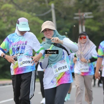 Runner Photo 8424795