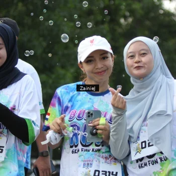 Runner Photo 8424818