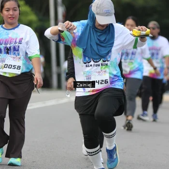 Runner Photo 8424845