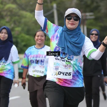 Runner Photo 8424861