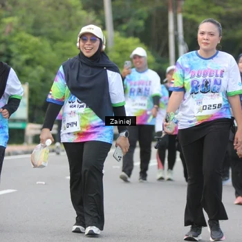 Runner Photo 8424870