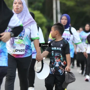 Runner Photo 8424901