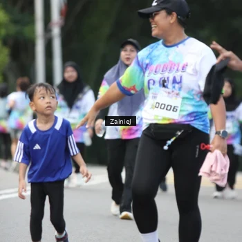Runner Photo 8425015