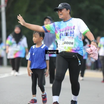 Runner Photo 8425018