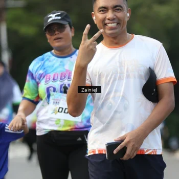 Runner Photo 8425020