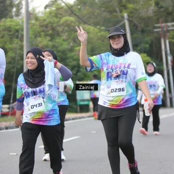 Runner Photo 8425031
