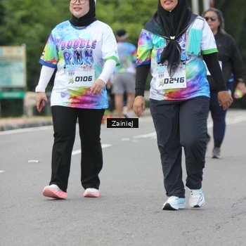 Runner Photo 8425032