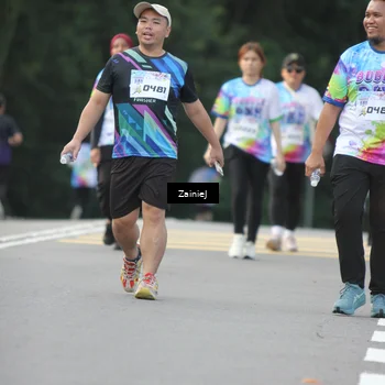 Runner Photo 8425039