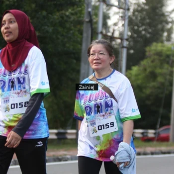 Runner Photo 8425065