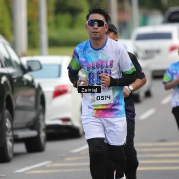 Runner Photo 8425105