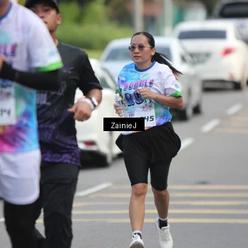 Runner Photo 8425110