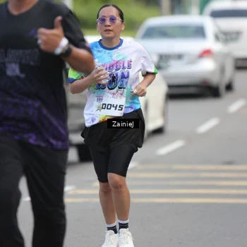 Runner Photo 8425118