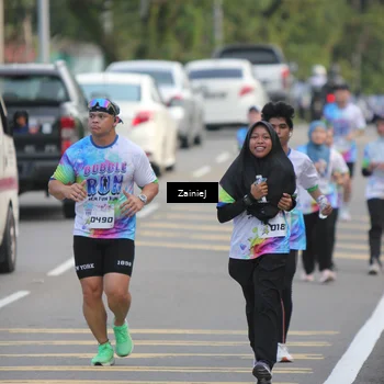 Runner Photo 8425121