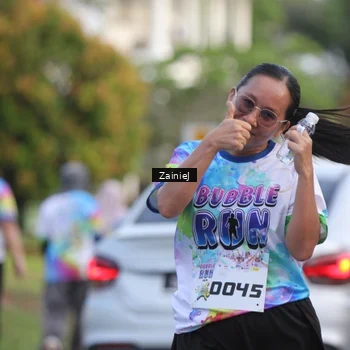 Runner Photo 8425124