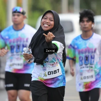 Runner Photo 8425131