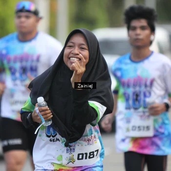 Runner Photo 8425138