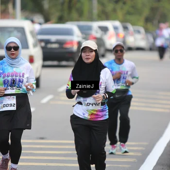 Runner Photo 8425218