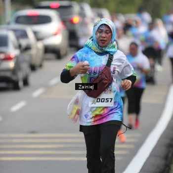 Runner Photo 8425279
