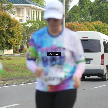 Runner Photo 8425338