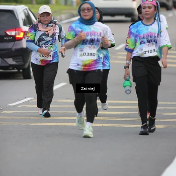 Runner Photo 8425342