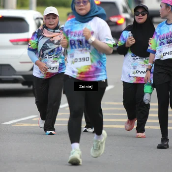 Runner Photo 8425345