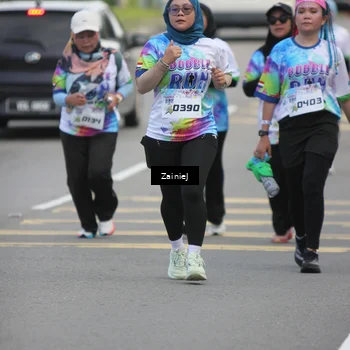 Runner Photo 8425358