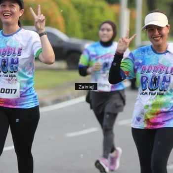 Runner Photo 8425382