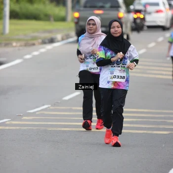 Runner Photo 8425384