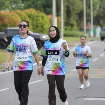 Runner Photo 8425387