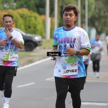 Runner Photo 8425417