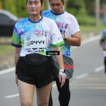 Runner Photo 8425428