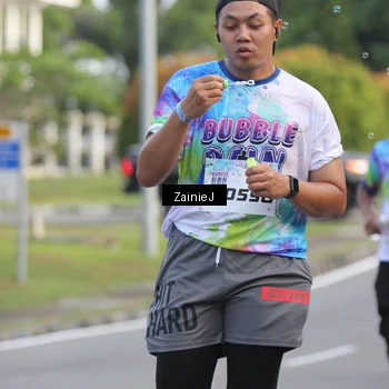 Runner Photo 8425439