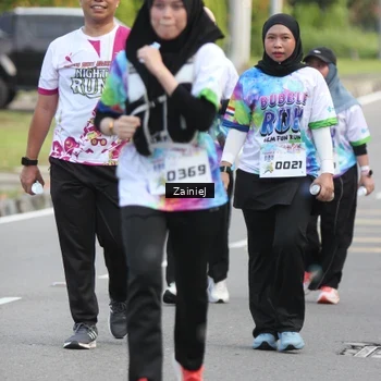 Runner Photo 8425448
