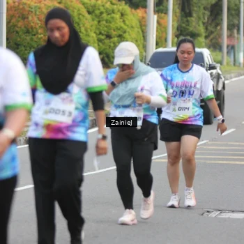Runner Photo 8425466