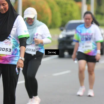 Runner Photo 8425471