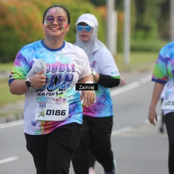 Runner Photo 8425496