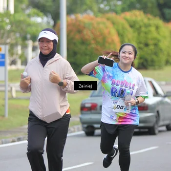 Runner Photo 8425498