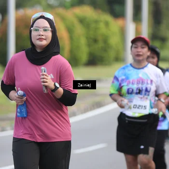 Runner Photo 8425510