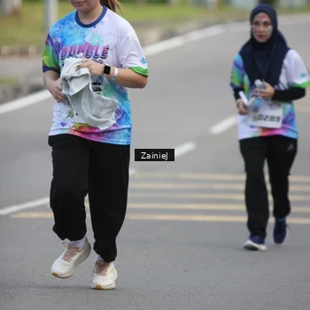 Runner Photo 8425538