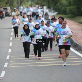 Runner Photo 8425547