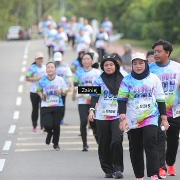 Runner Photo 8425559