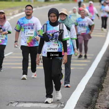 Runner Photo 8425578