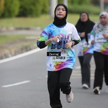 Runner Photo 8425701