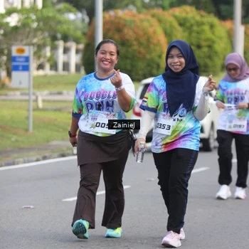 Runner Photo 8425735