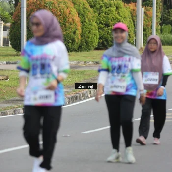 Runner Photo 8425737