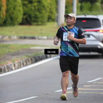 Runner Photo 8425742